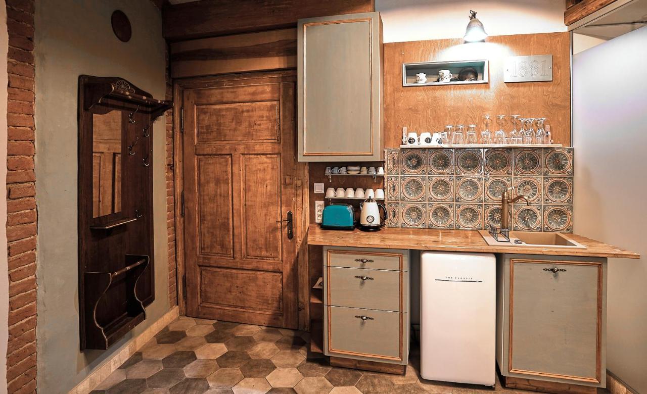 1881 Brasov Old Town Apartments ภายนอก รูปภาพ