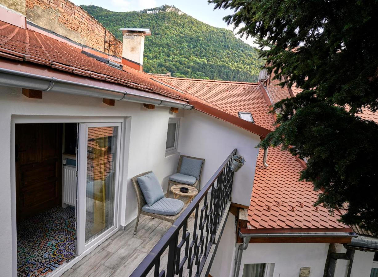 1881 Brasov Old Town Apartments ภายนอก รูปภาพ